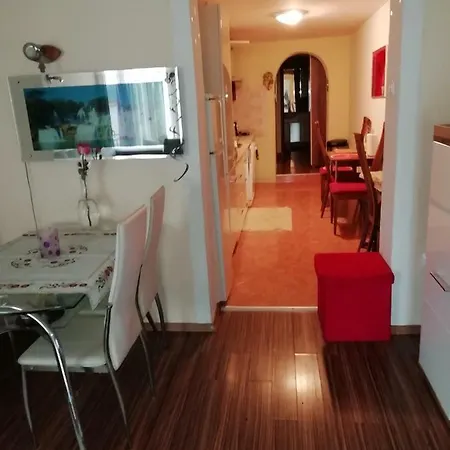 Apartmant Hatidza *
